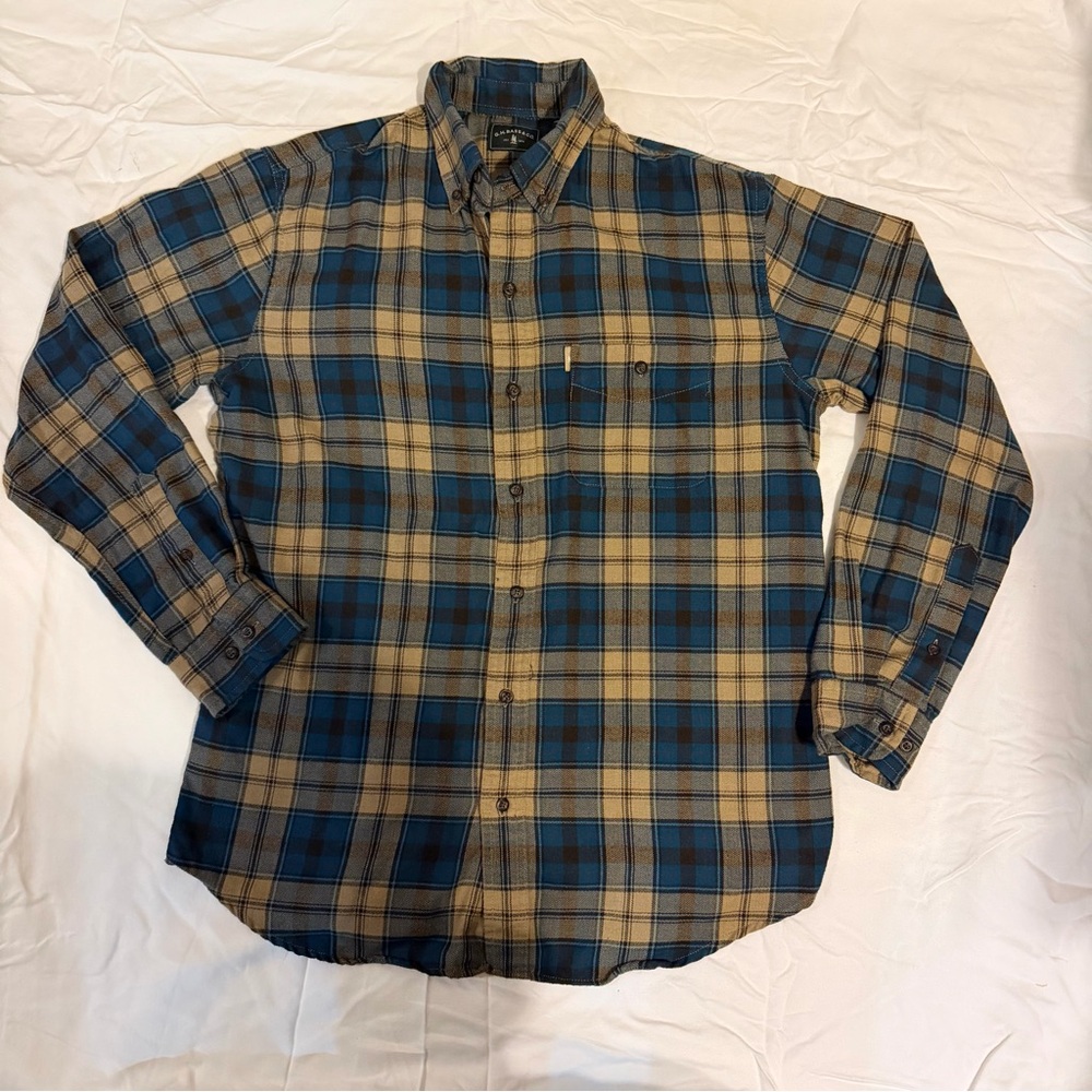 G.H. Bass &‎ Co. Blue and Tan Plaid Button Down Shirt